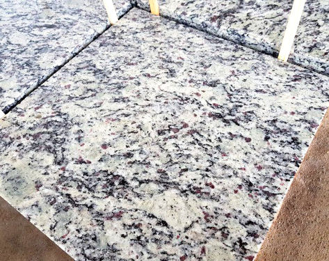 Piso de granito branco napoli serrado | Piso de granito em atacado | Fabrica de granito | Fornecedor de granito