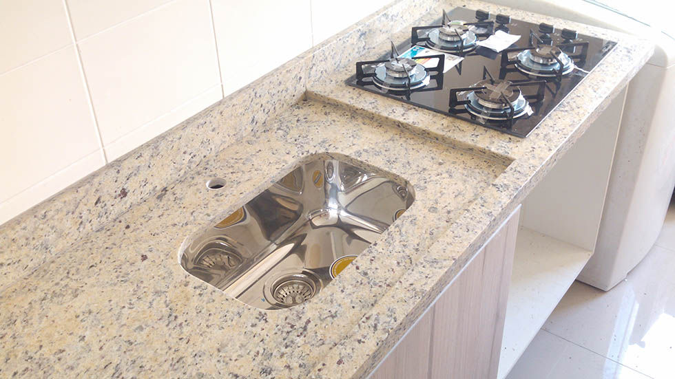 granito-amarelo-icarai Cozinha