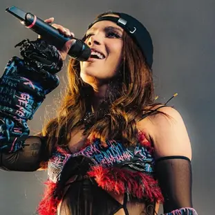 Cachê com dinheiro público fez Anitta recusar show em Natal