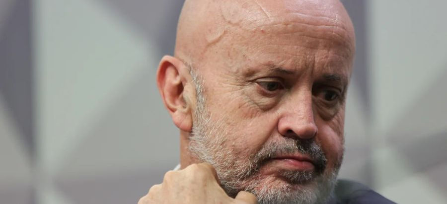 Careca do INSS é mandado para a Papuda após advogado deixar defesa