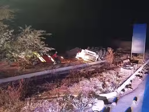 Casal morre após caminhão tombar na BR-226 no interior do RN