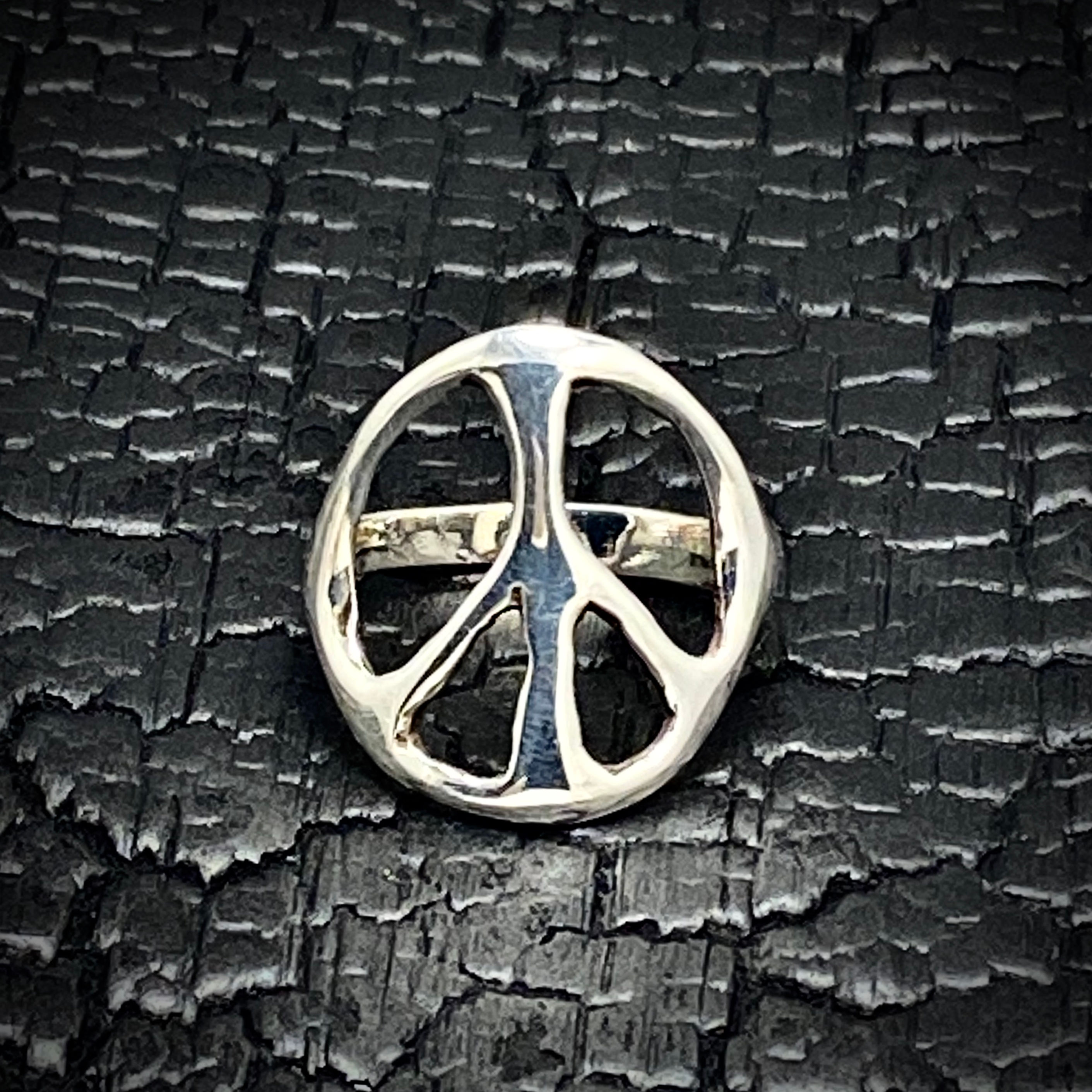 Large Peace Ring