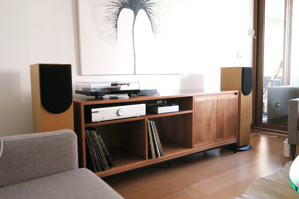Miniatura: Mueble tocadiscos Gilton