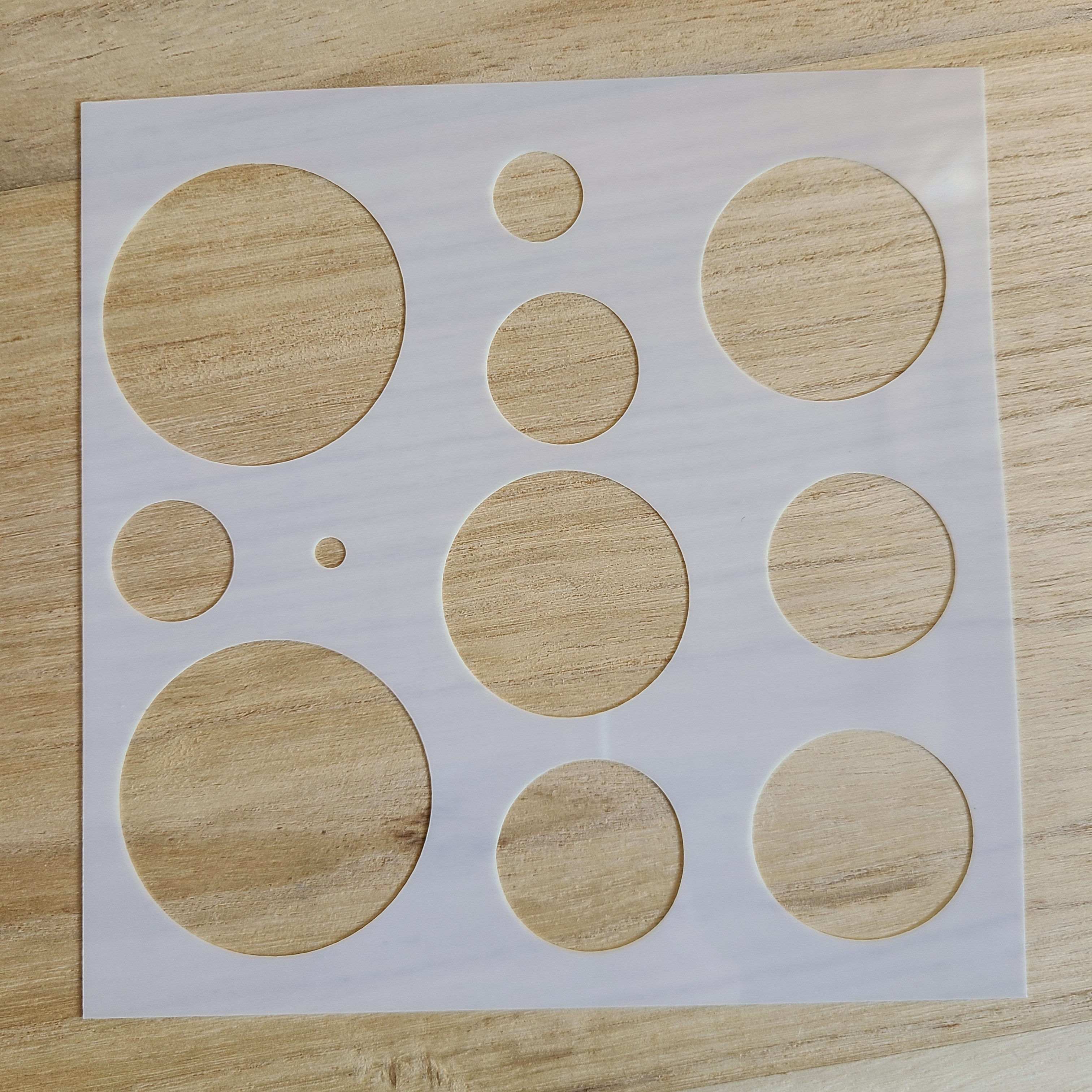 Plastic plate (round)