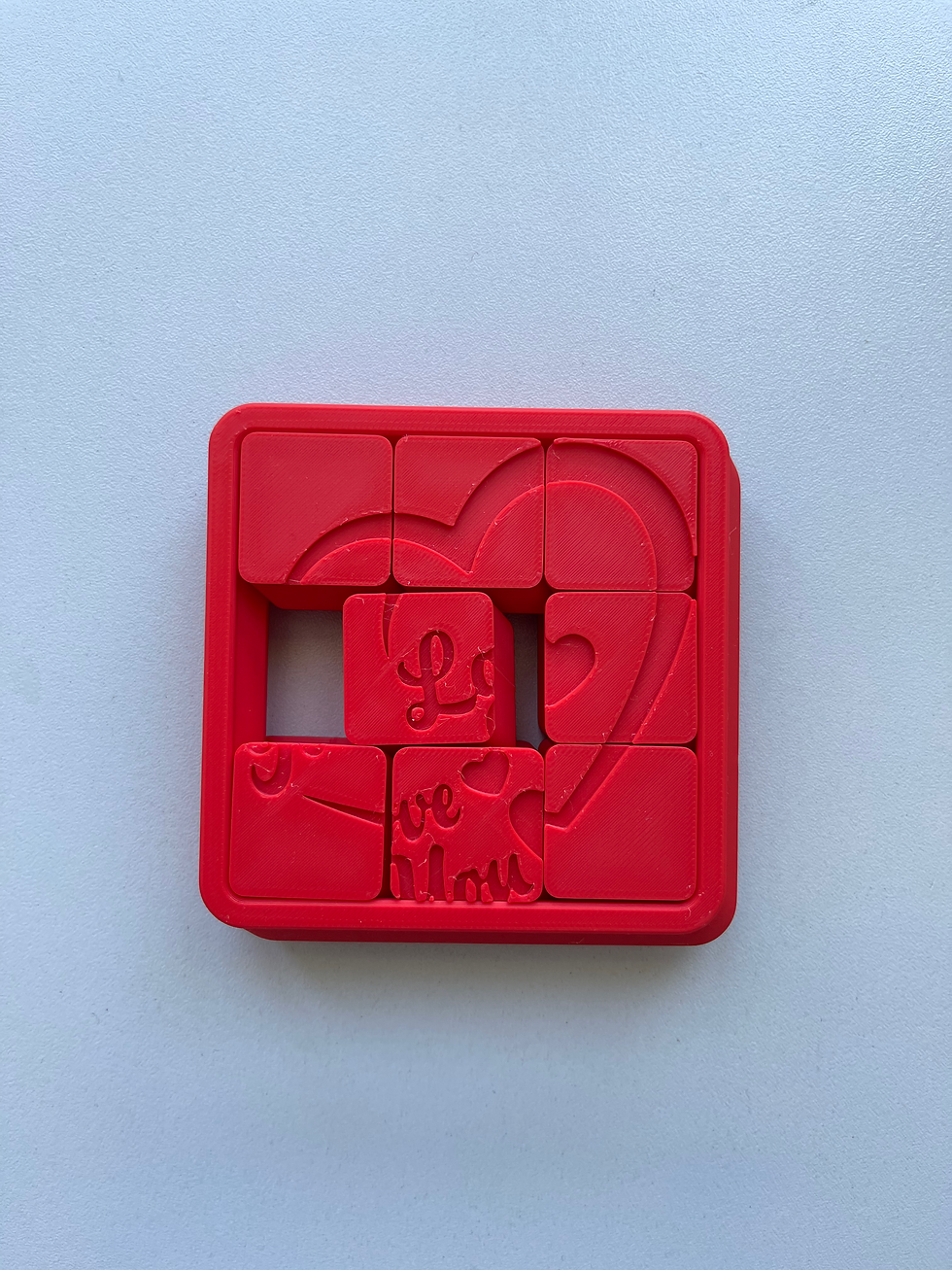 Головоломка «П’ятнашки Серце» — складене серце з пазлових елементів