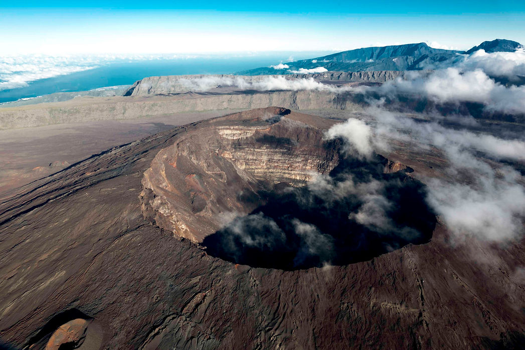 paysage volcan Réunion 974 piton de la fournaise survol ULM Planetair974