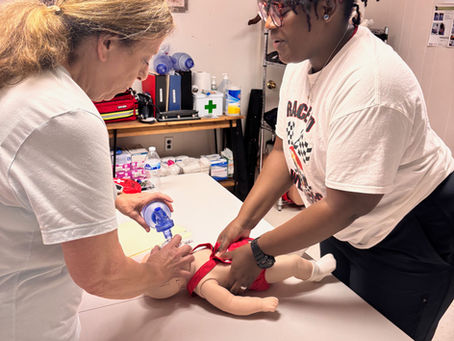 "YOUR HANDS HAVE THE POWER TO SAVE A LIFE" ENROLL! www.atlas.heart.org