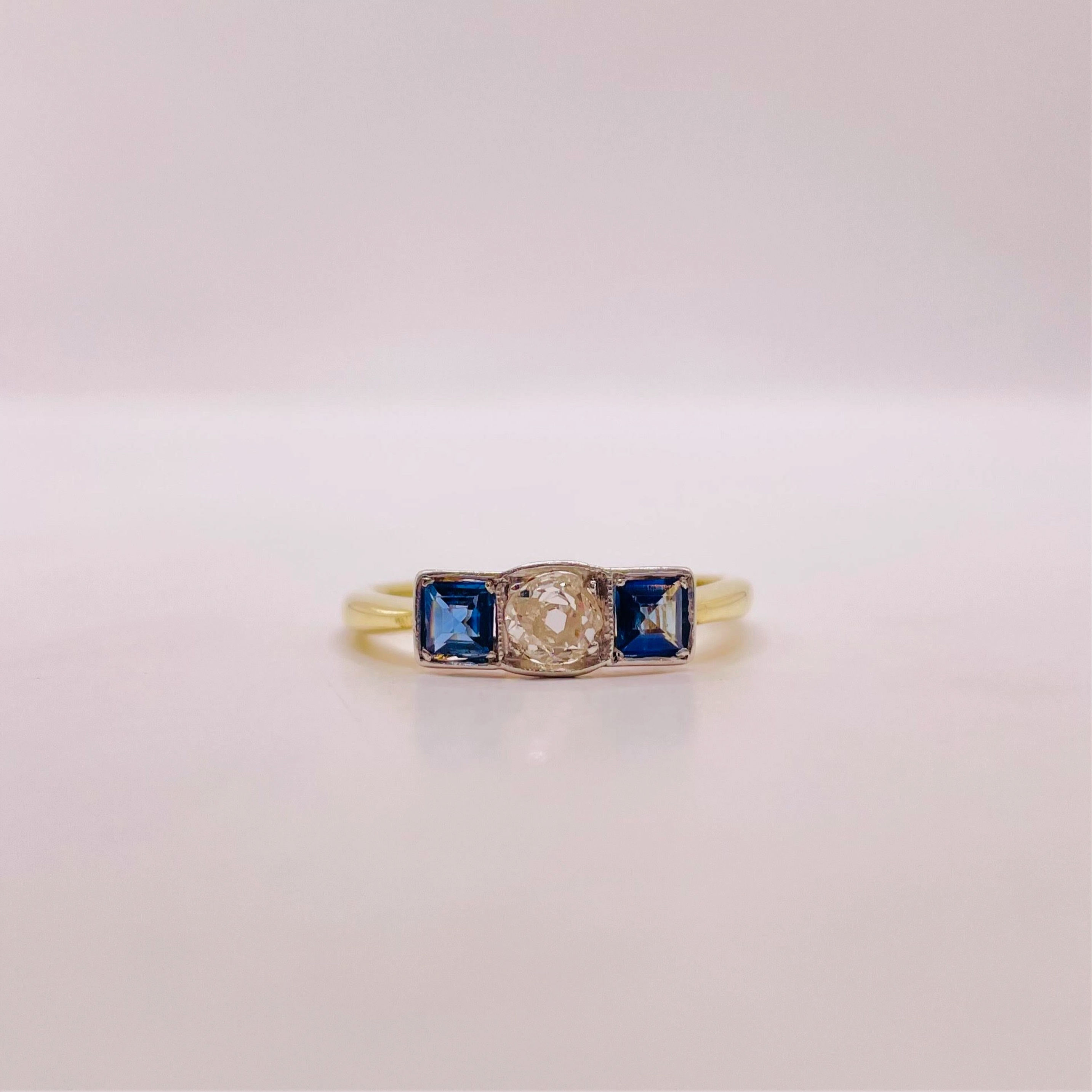 Dainty Vintage Sapphire and Diamond Bezel & Claw Ring