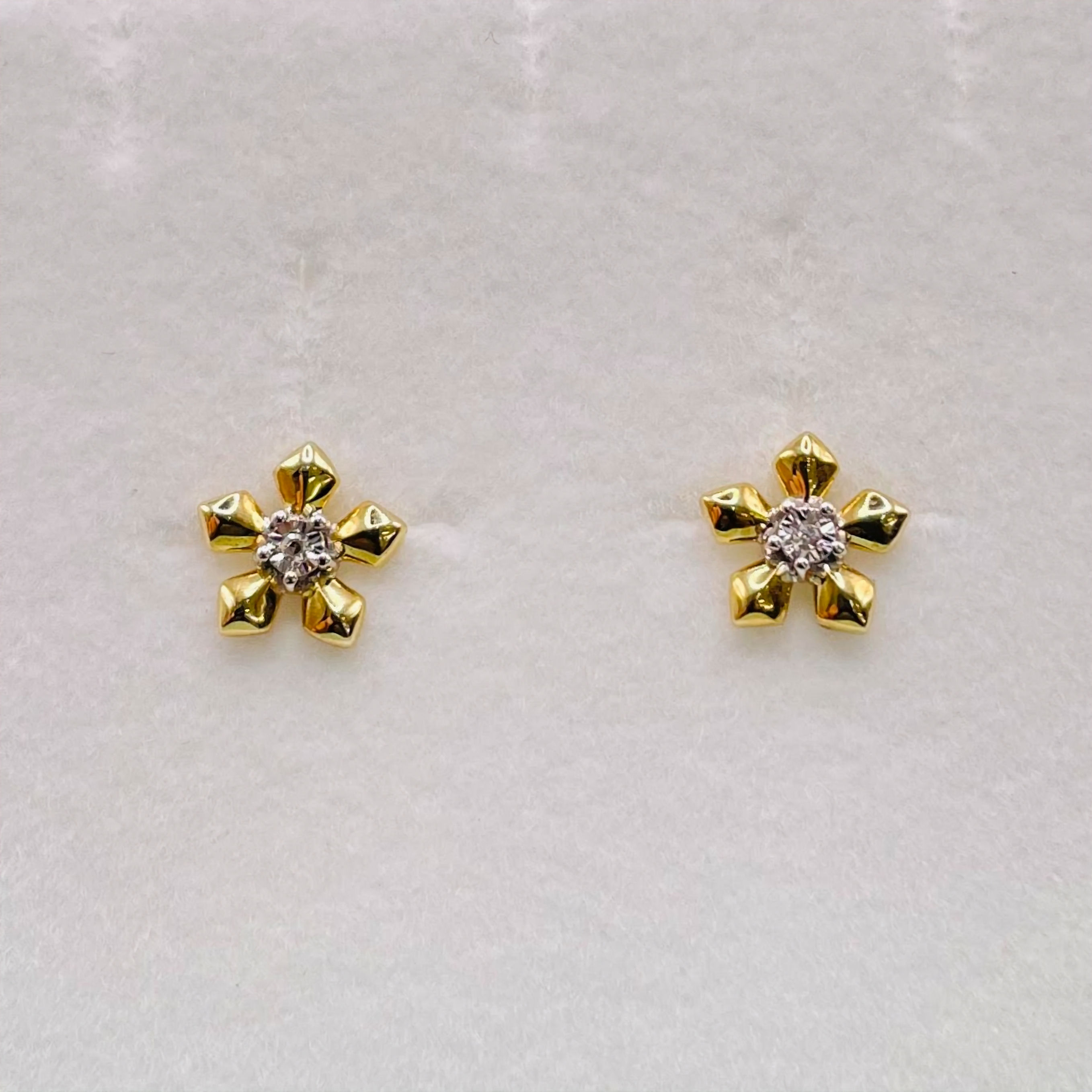 Gold Flower Stud Earrings