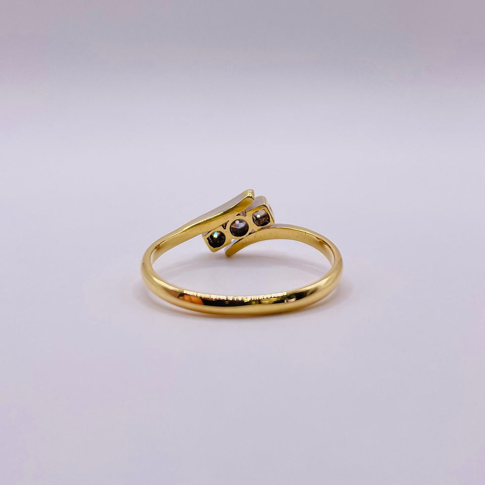 Thumbnail: Vintage Diamond Trilogy Crossover Ring