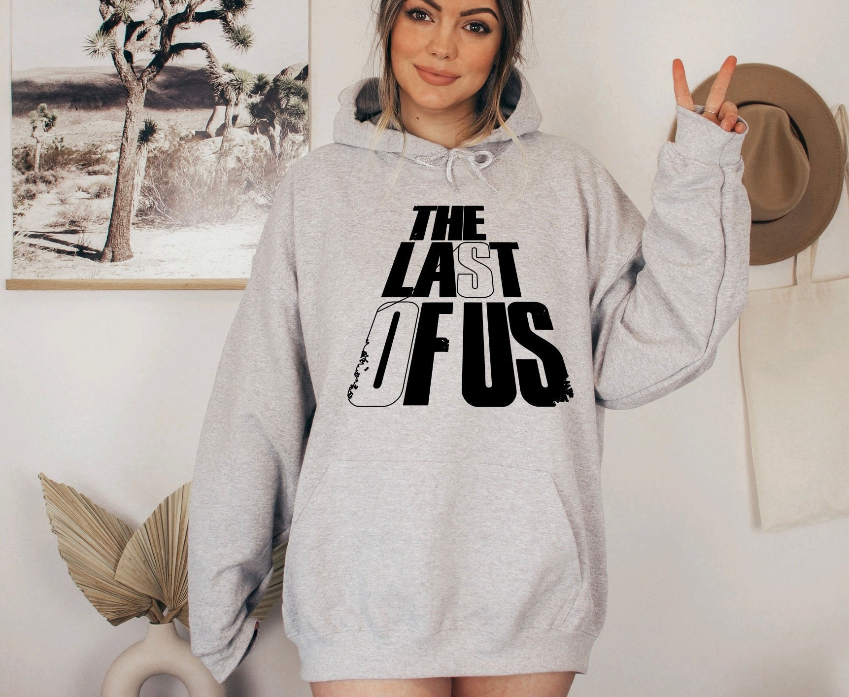 The last of us TLOU endure and survive the last of us sweatshirt hoody tshirt P