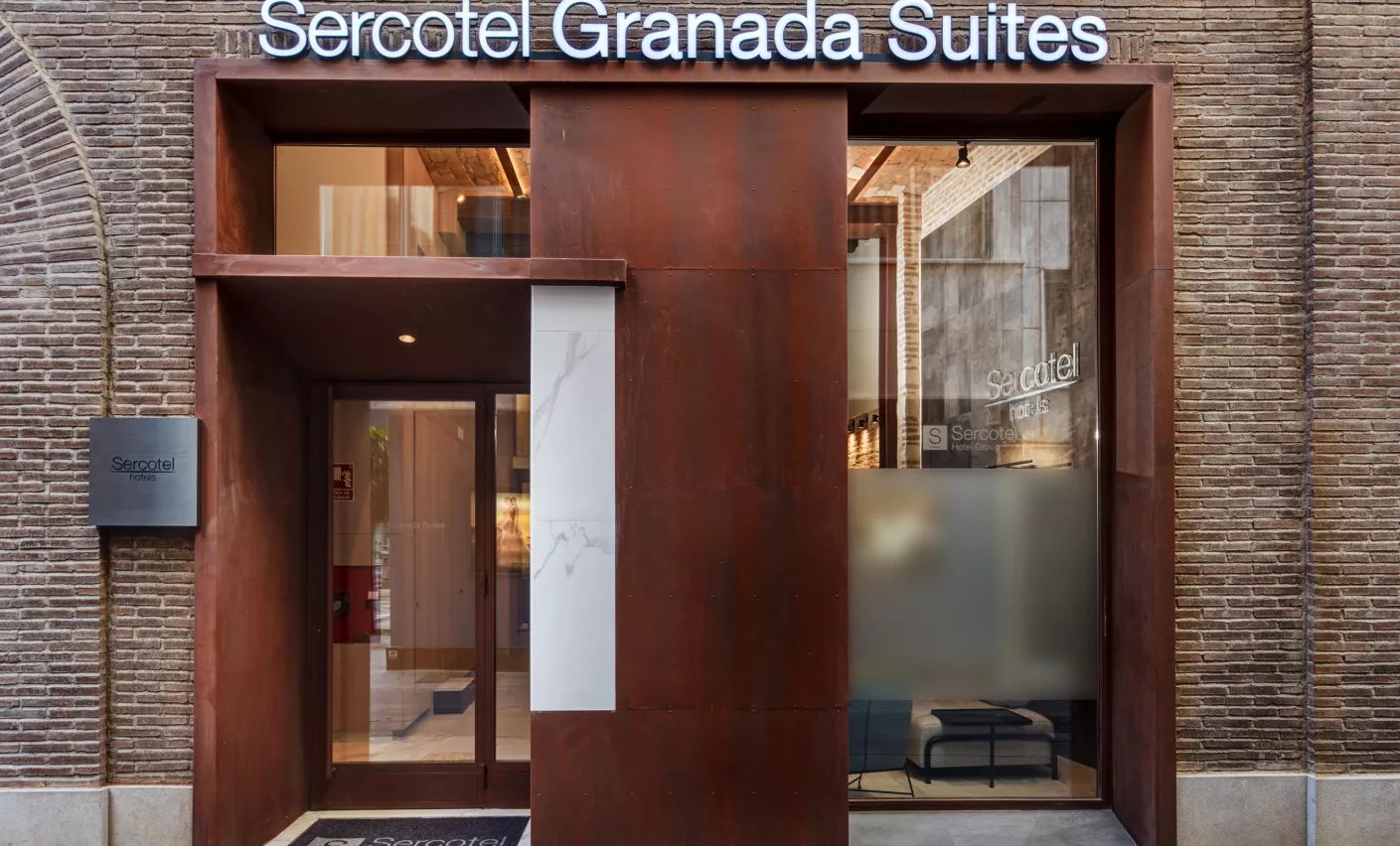 Sercotel Granada Suites .webp