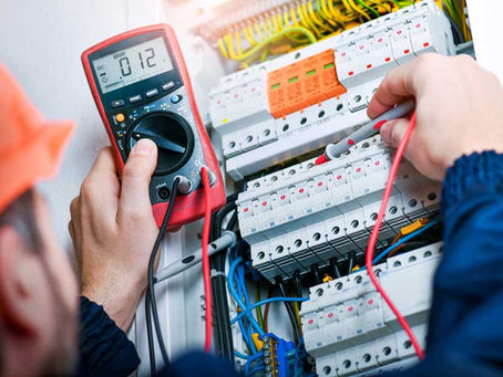 Comprendre les tarifs dépannage électrique : ce qu’il faut savoir