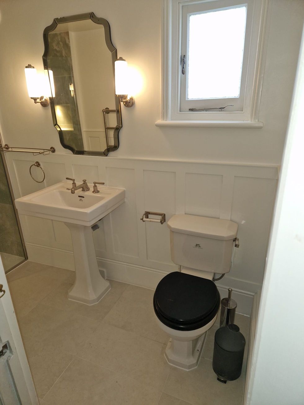 bathroom-wall-wainscoting-sw4-clapham
