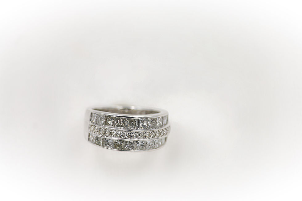 Thumbnail: Bridal Princess & Round Cut