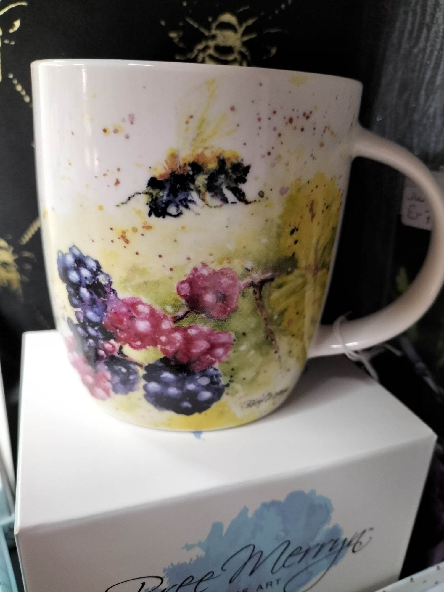 Blackberry bee mug