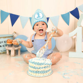 Sesión en Estudio Smash Cake Cumpleaños con Tarta Madrid 2 años