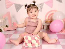 Sesión en Estudio Smash Cake Cumpleaños con Tarta Madrid 
