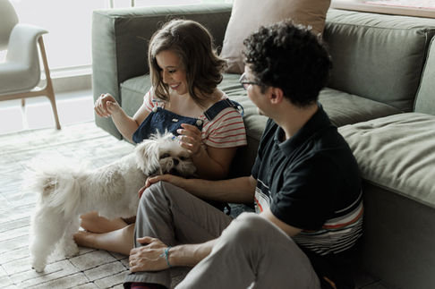 Ensaio gestante lifestyle em casa