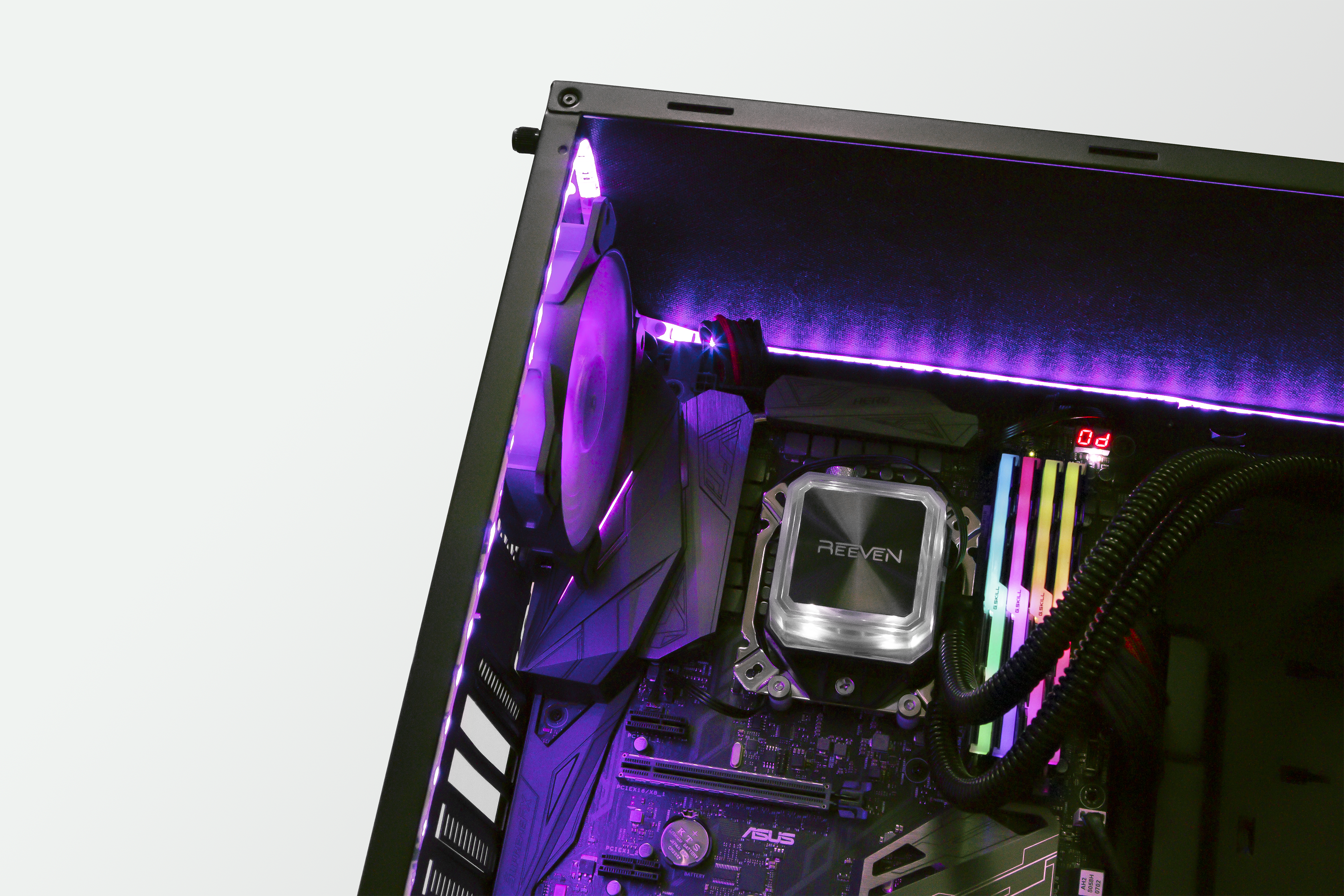 Twila RGB - Case View