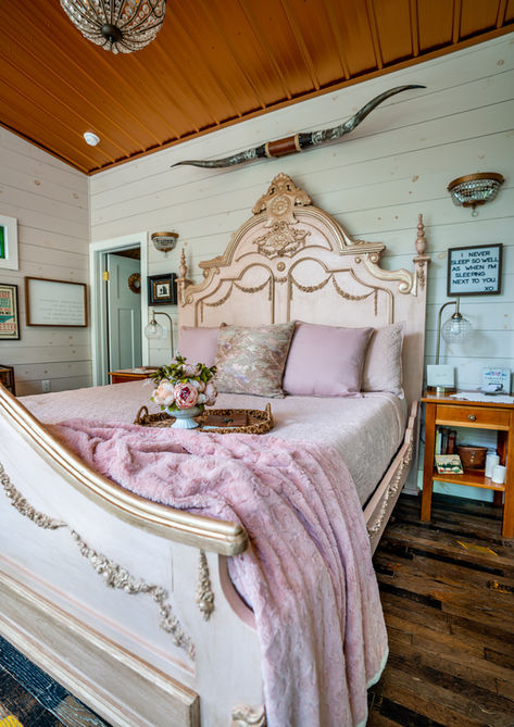 Photo by Journey More - Sulfur Ridge Treehouse 23.jpg