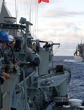 a-hose-line-party-of-royal-australian-navy-sailors-aboard-the-royal-australian-c93260-1024