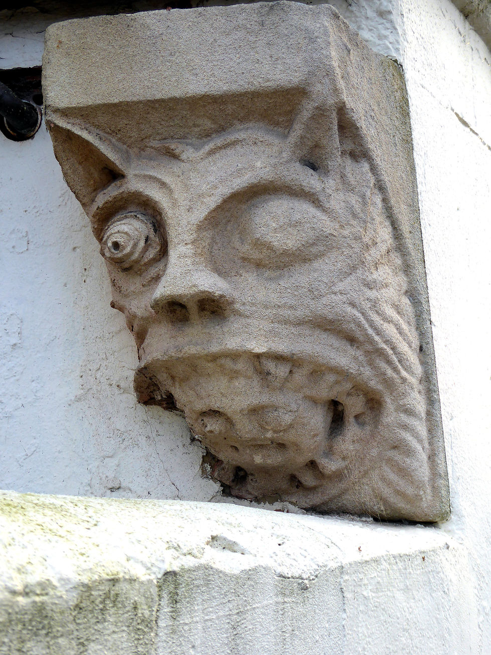 Abbey Ellery Stonemason 08 .jpg