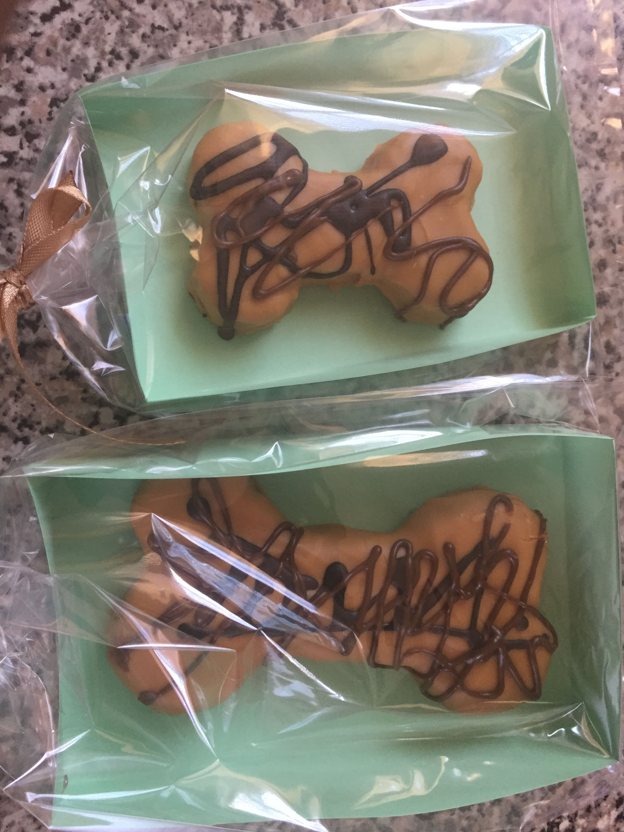 Peanutbutter bones