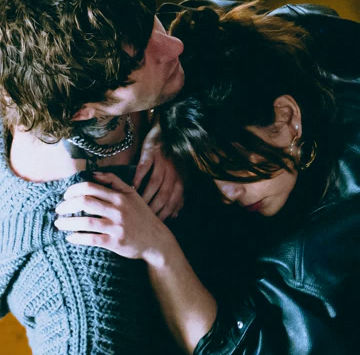 Nouvelle chanson d'Emma : "Vacci Piano" en duo avec Rkomi