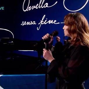 Emma chante en hommage à Ornella Vanoni