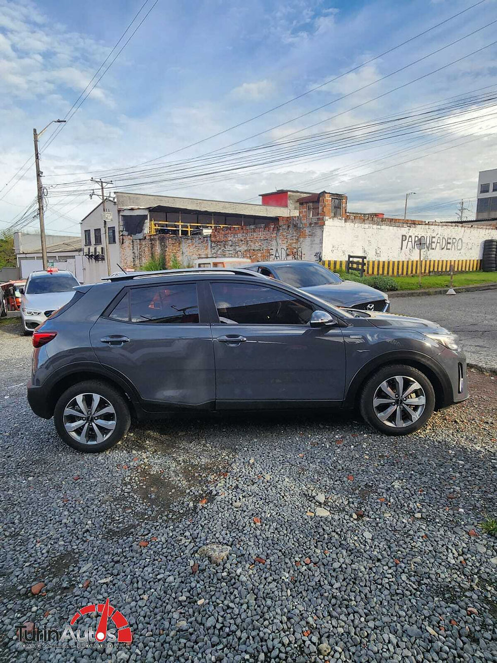 Miniatura: KIA STONIC ZENITH 1.0 TURBO GASOELEC HIBRIDO MECANICO 2023