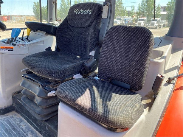 Miniature : 2018 KUBOTA M7-151