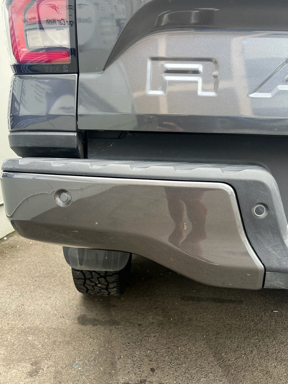 Car repair on a grey ute in whangarei 