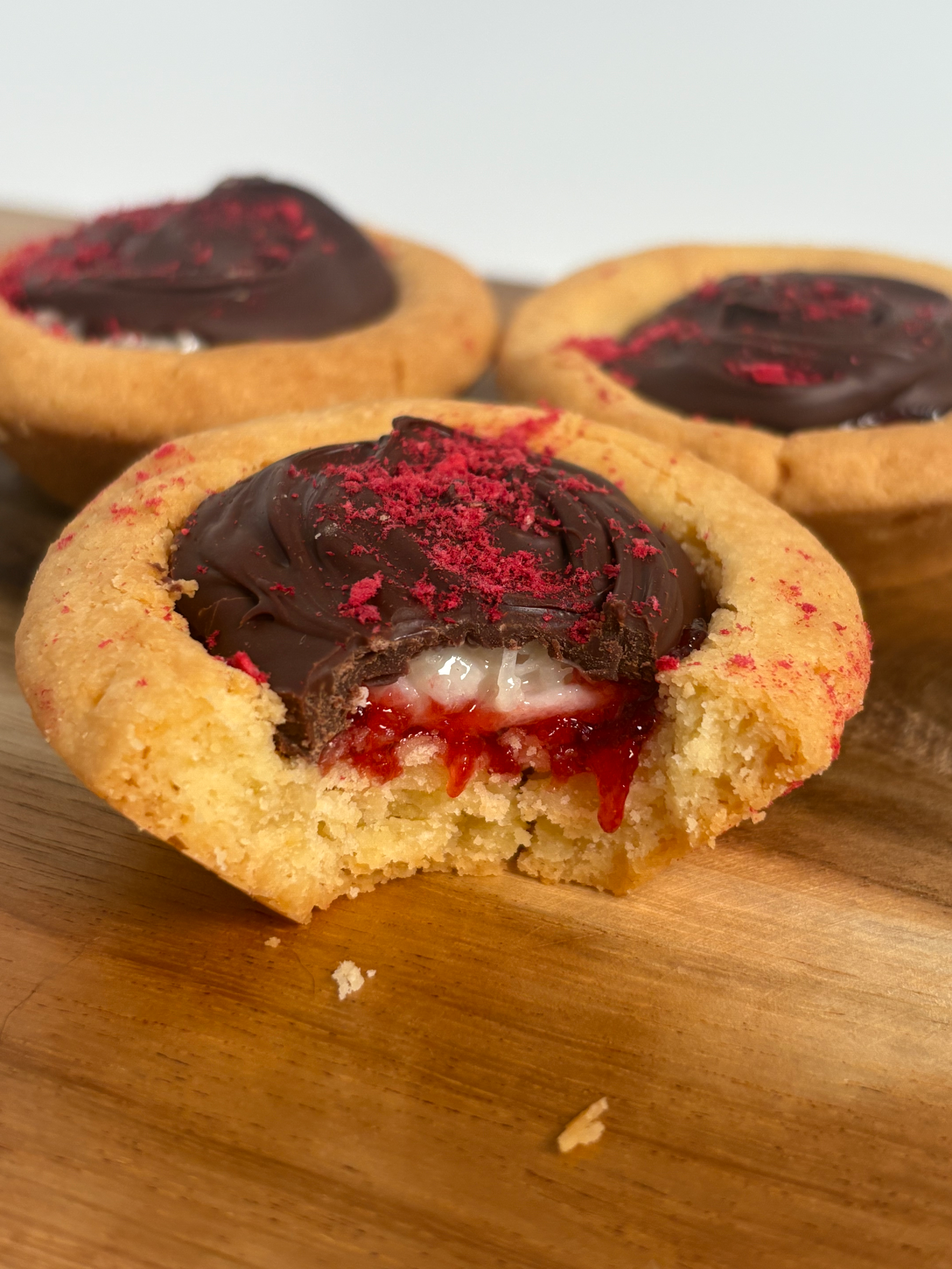 Raspberry and Coconut Biscuit