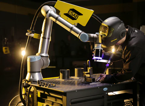 ESAB Cobot