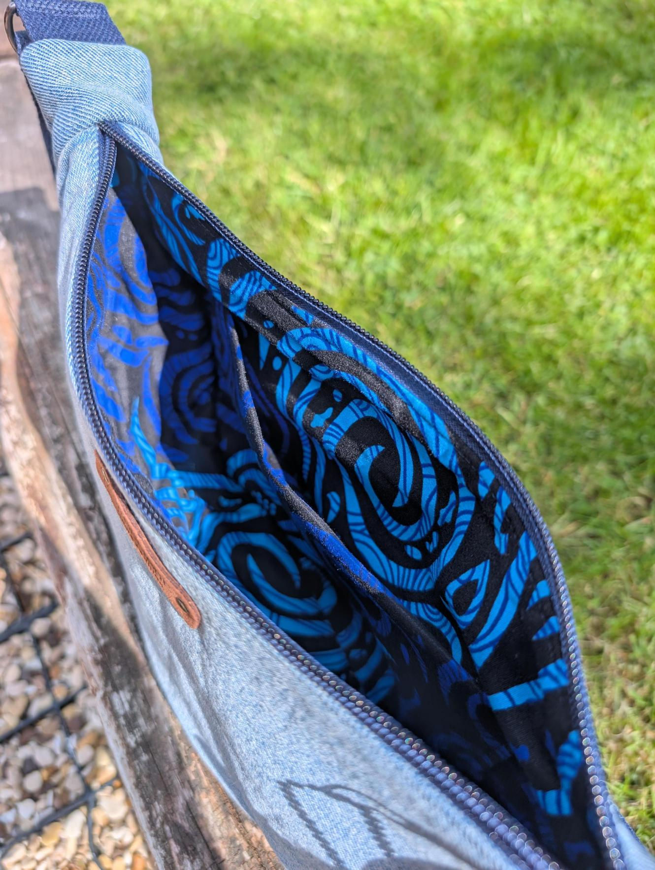 Swirl Crescent