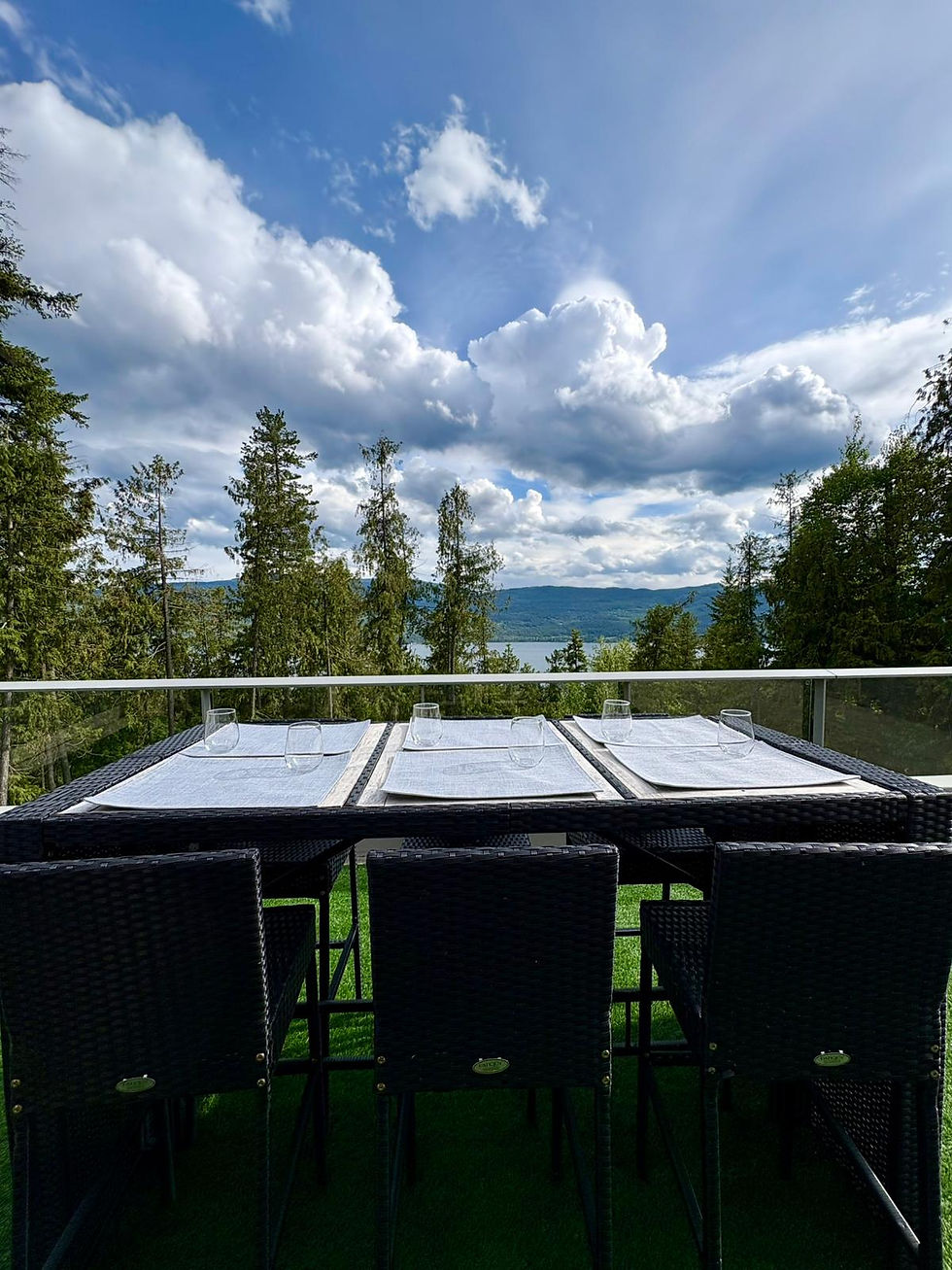 mountainside-lodge-nest-retreat-shuswap