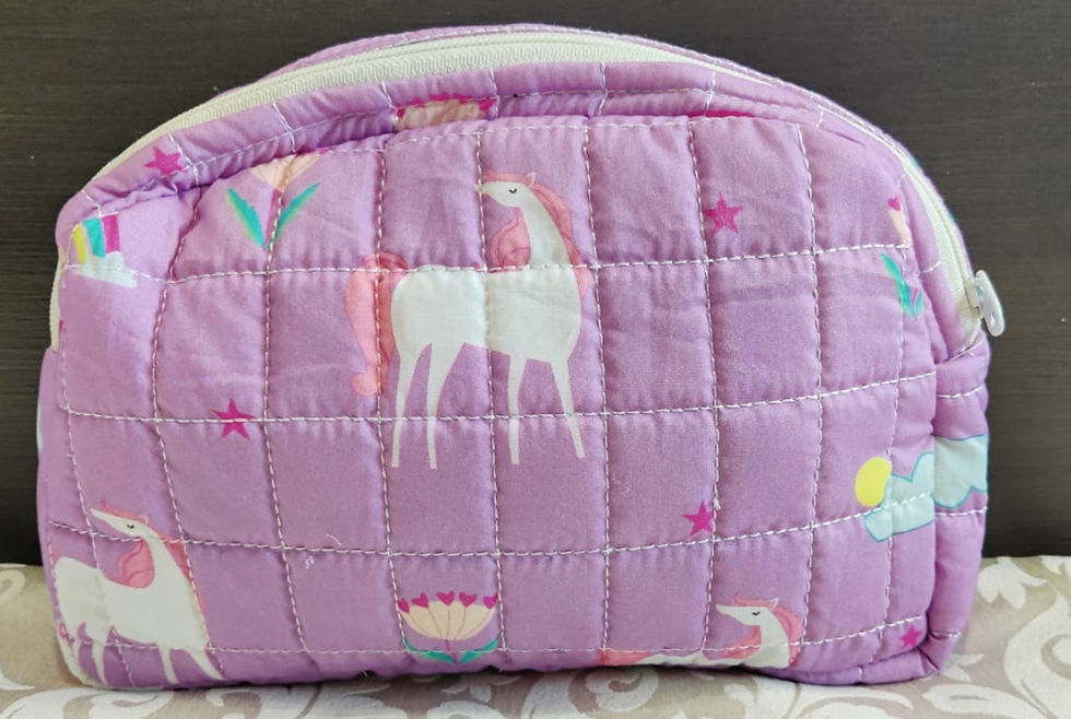 Thumbnail: Quilted Pouches Dome