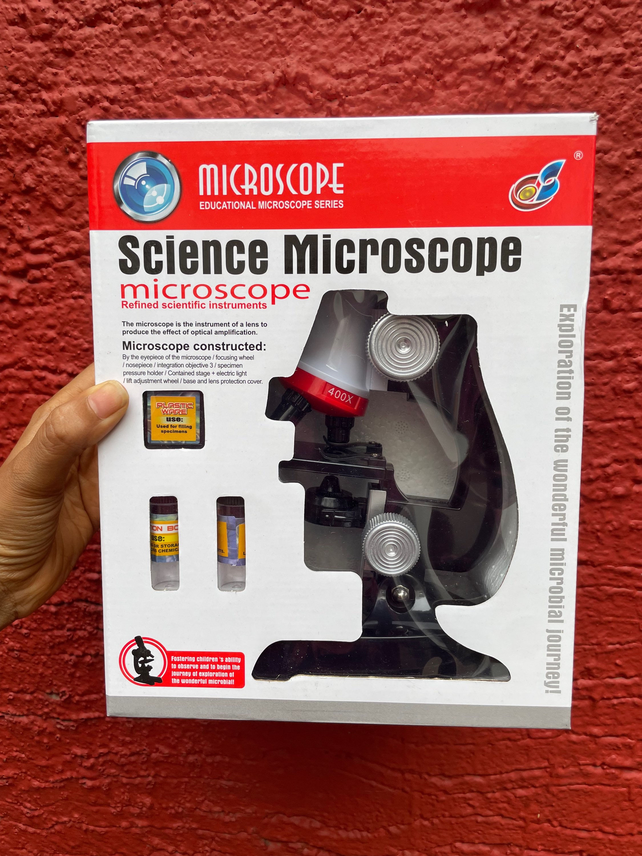 Microscope