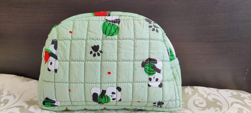 Thumbnail: Quilted Pouches Dome