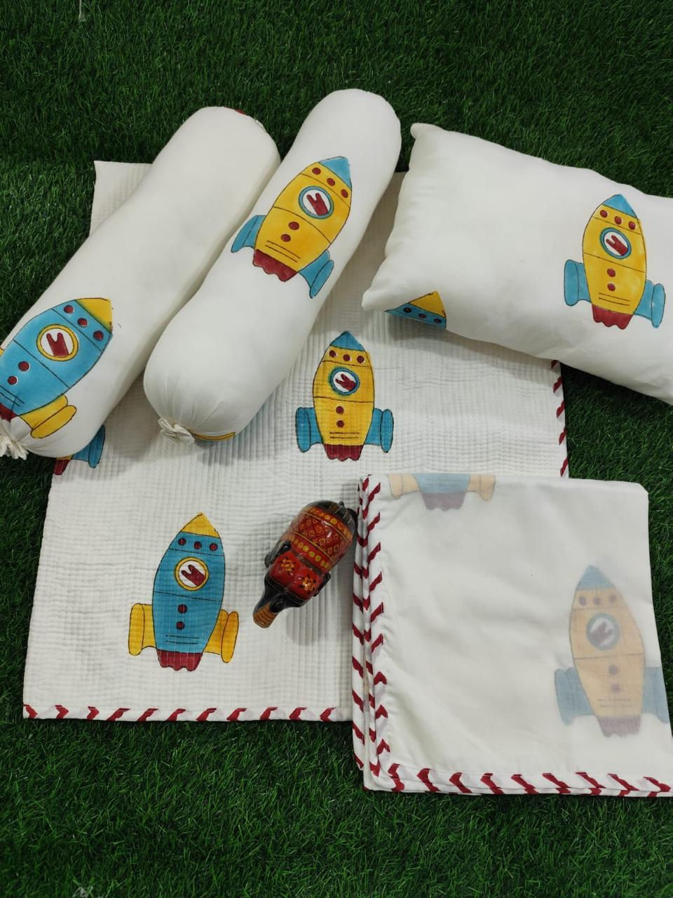 Thumbnail: Baby Bedding Set