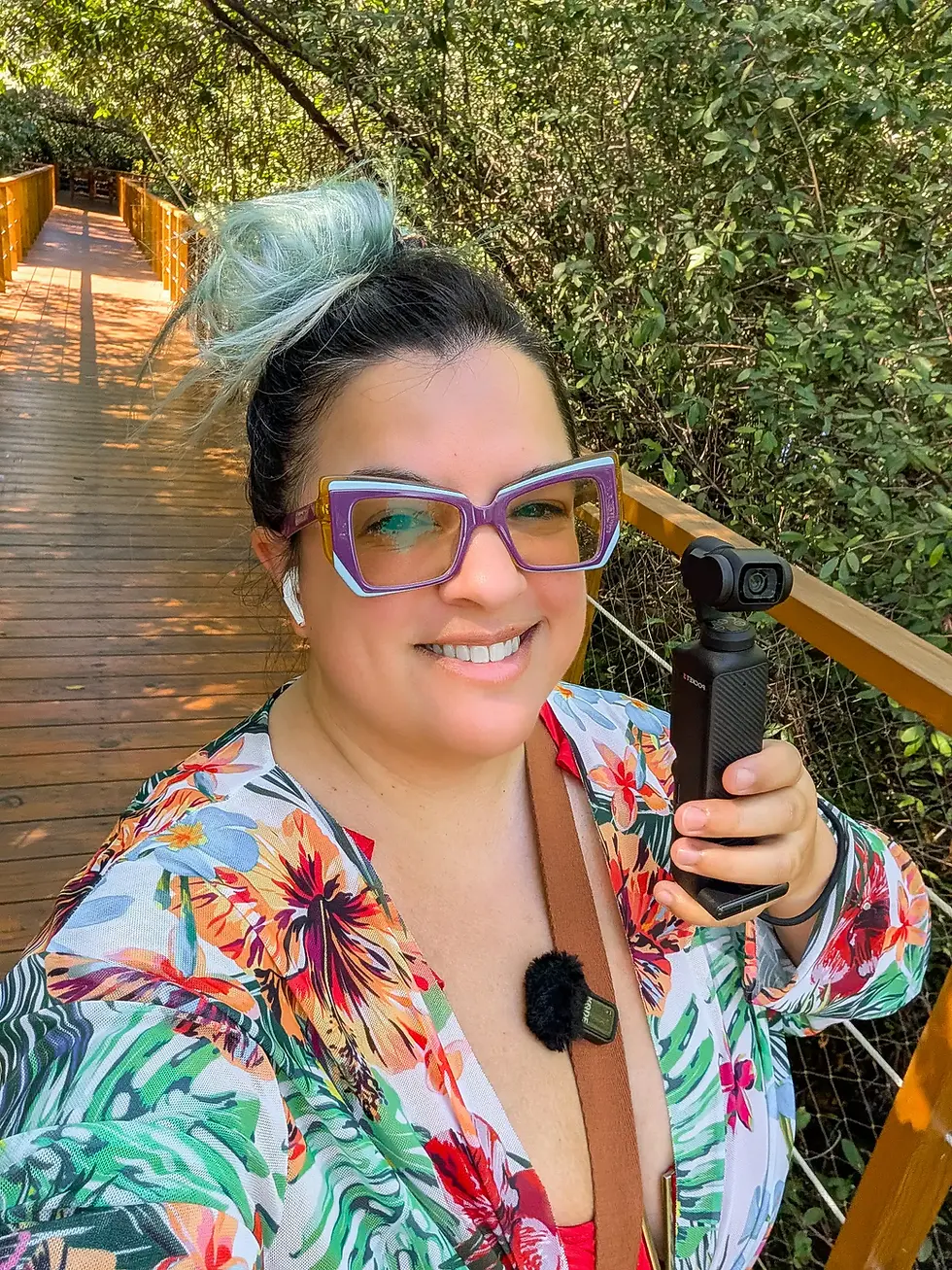 Créatrice de contenu en voyage