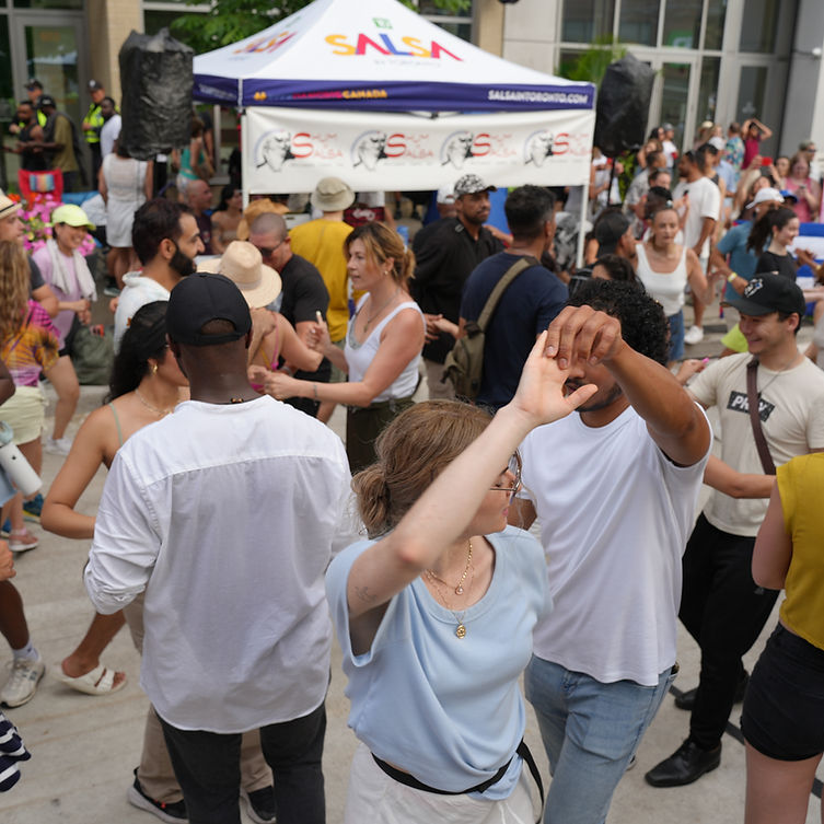 saturday-st clair salsa - shum de salsa-47.jpg