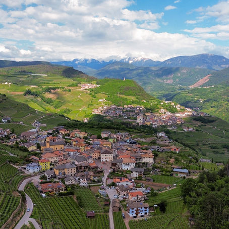 Un weekend indimenticabile in Val di Cembra: tra sapori, storia e calore umano