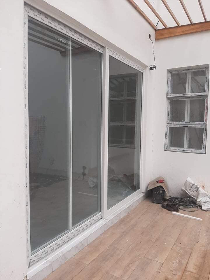Creative Homes Aluminum and Glass Supply
