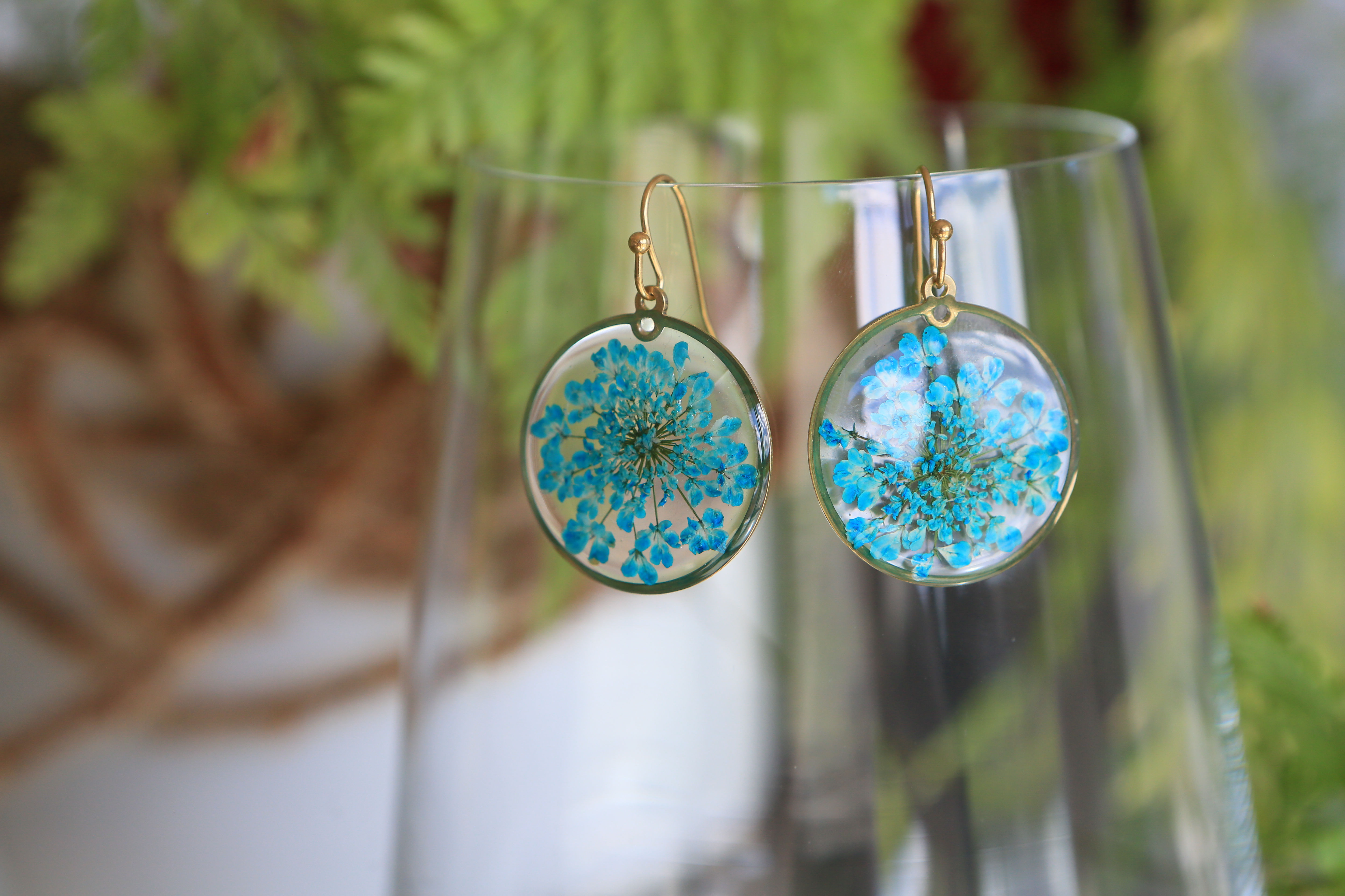 Florabunda Aqua Lace