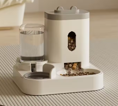 PawFlow pet feeder and waterer with dry food dispenser and water reservoir