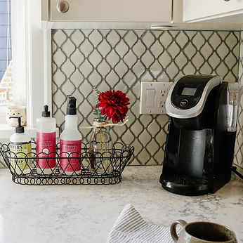 Kitchen Counter Organization