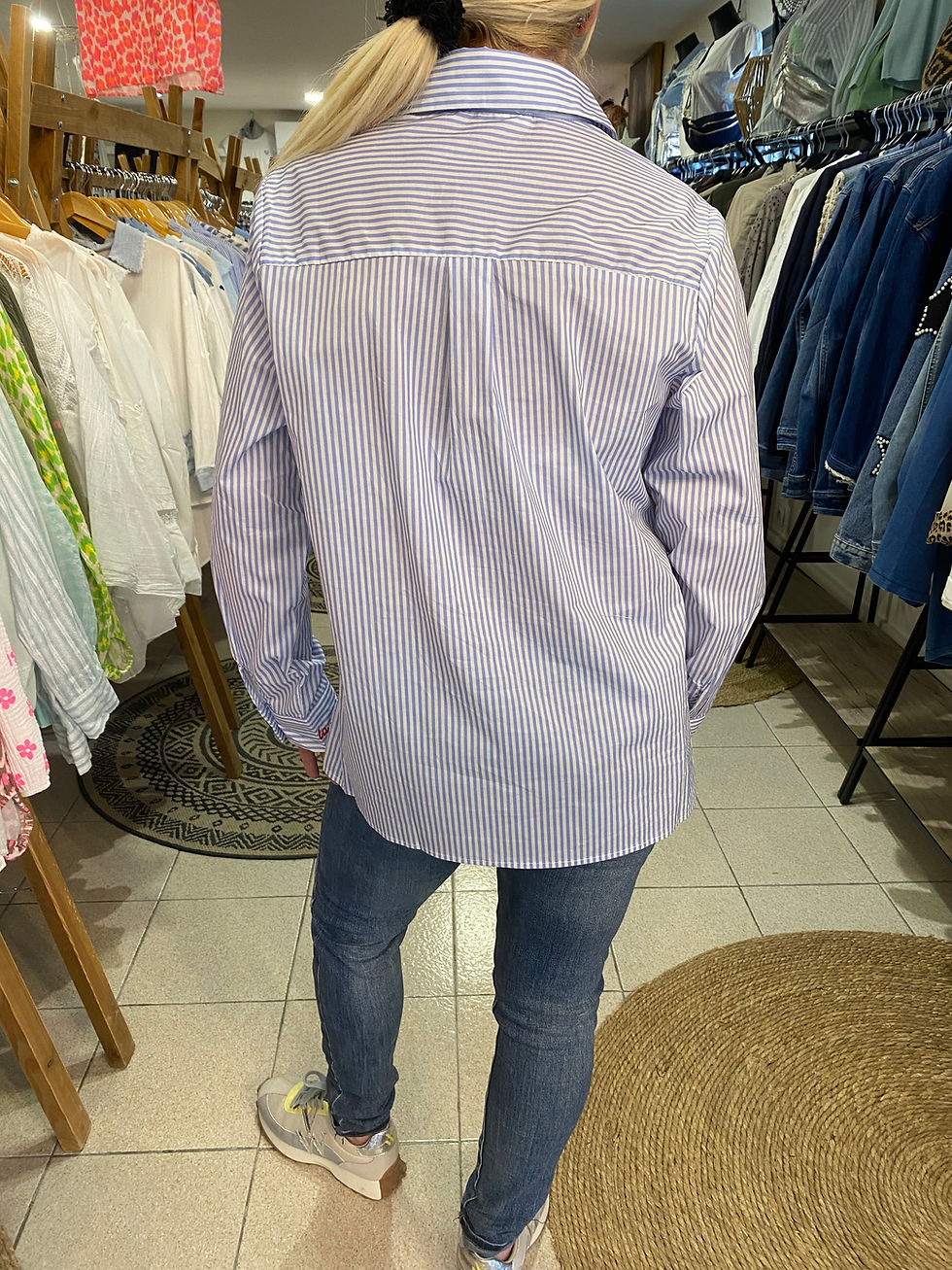 Miniature : Chemise Agate avec coeurs et écriture "La vie est belle" 