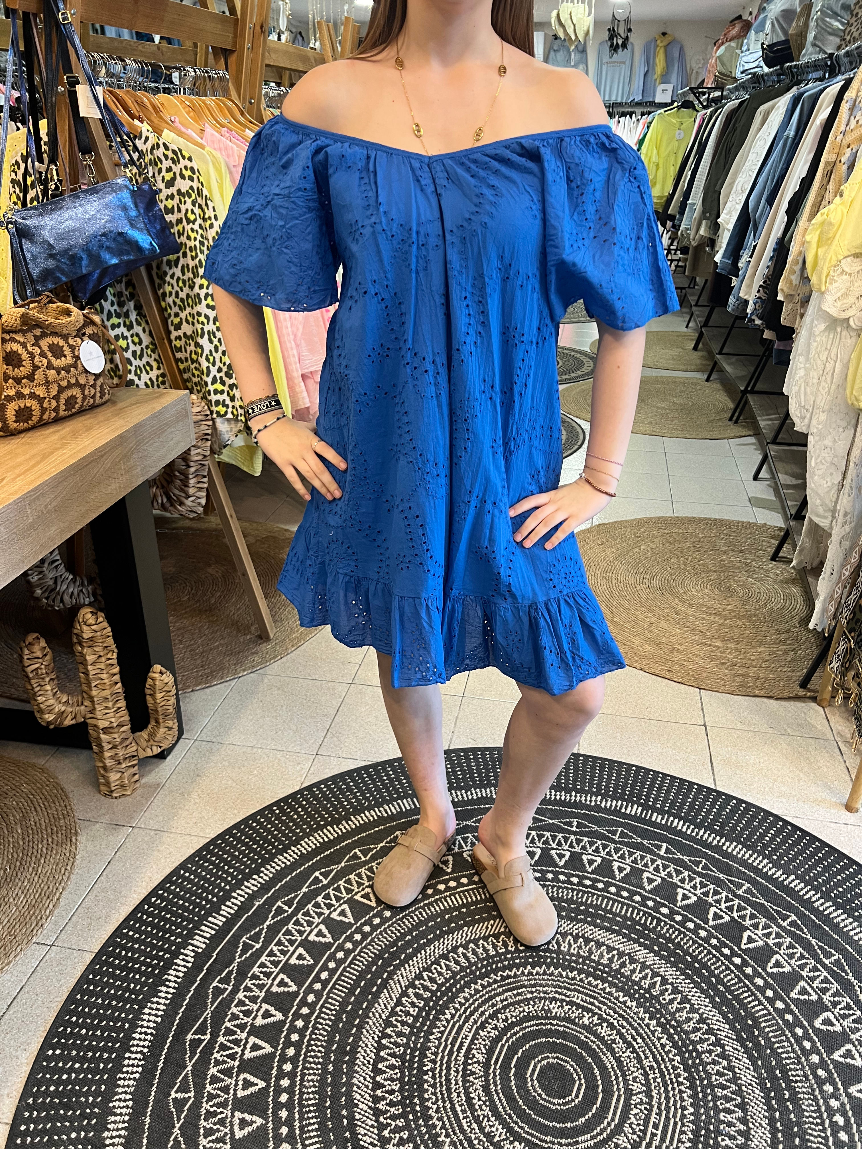 Robe en broderie Adélaïde